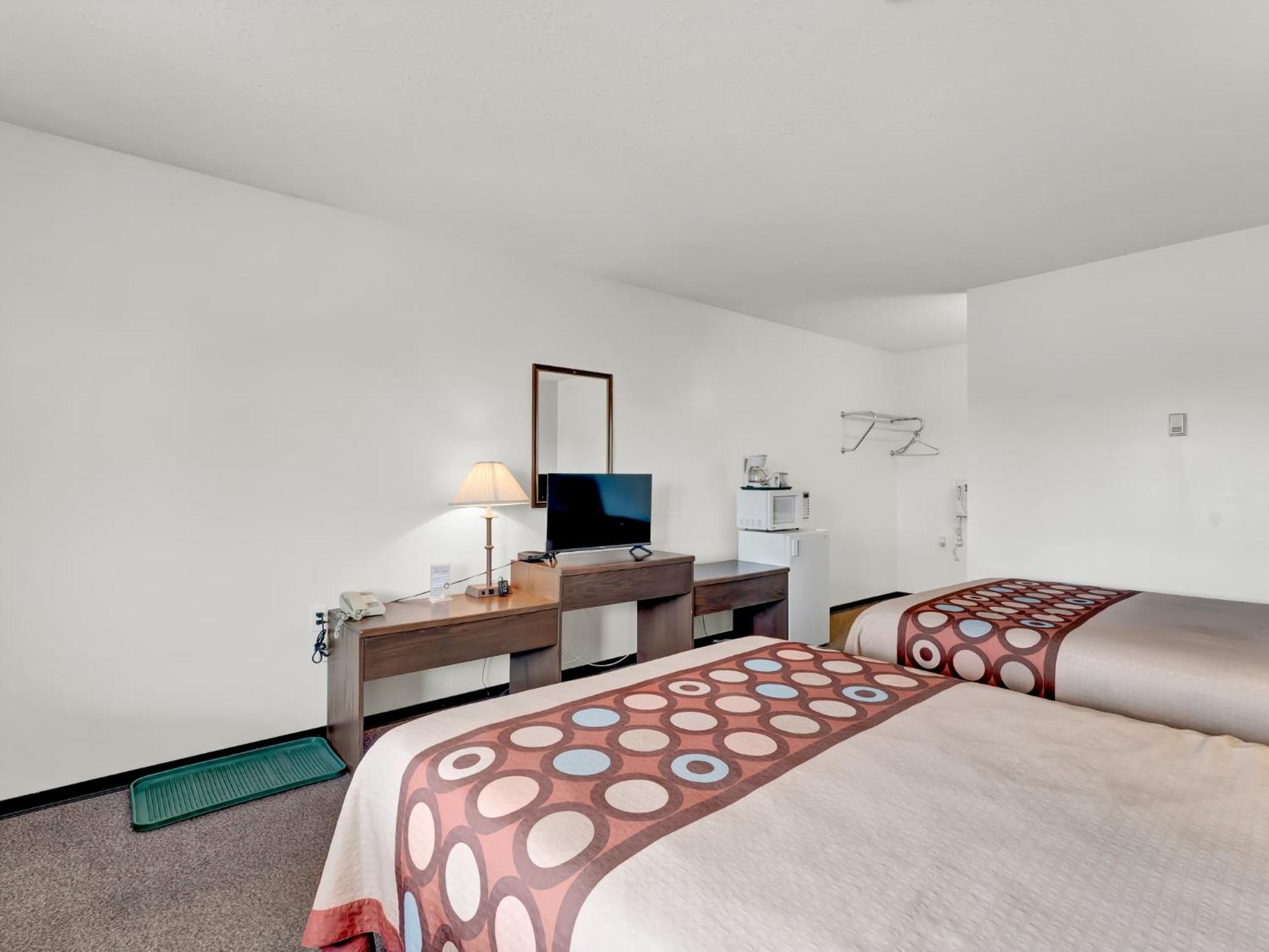 מדיסין הט Ranchmen Motel מראה חיצוני תמונה