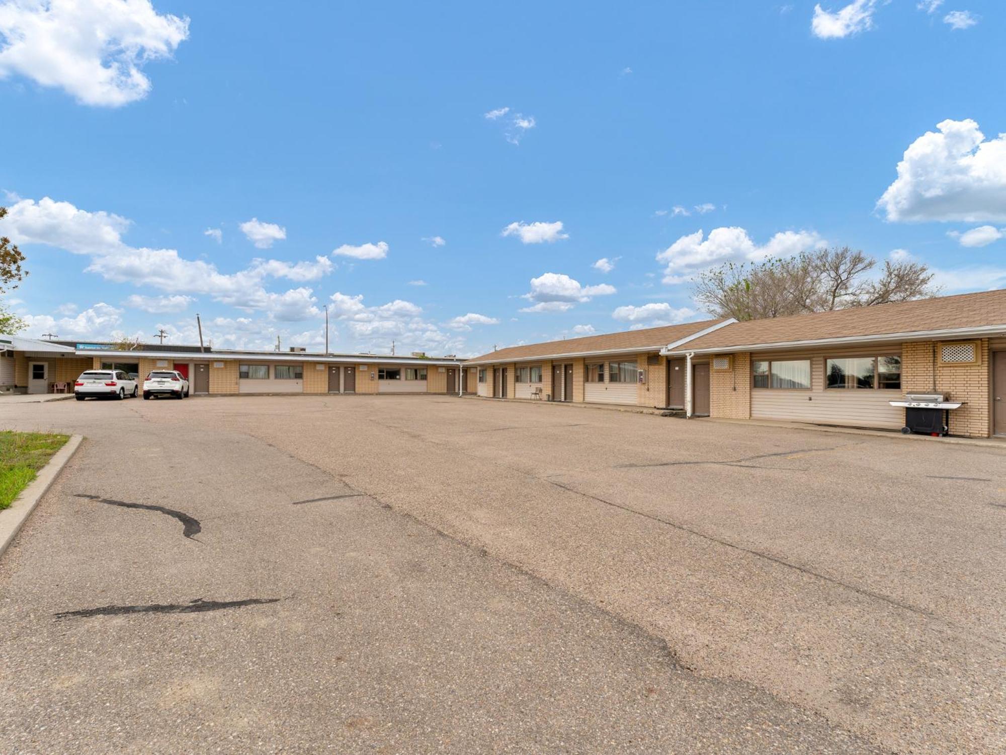 מדיסין הט Ranchmen Motel מראה חיצוני תמונה
